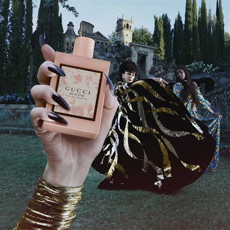 pubblicità gucci bloom canzone|The New Gucci Bloom Campaign Video by Floria Sigismondi .